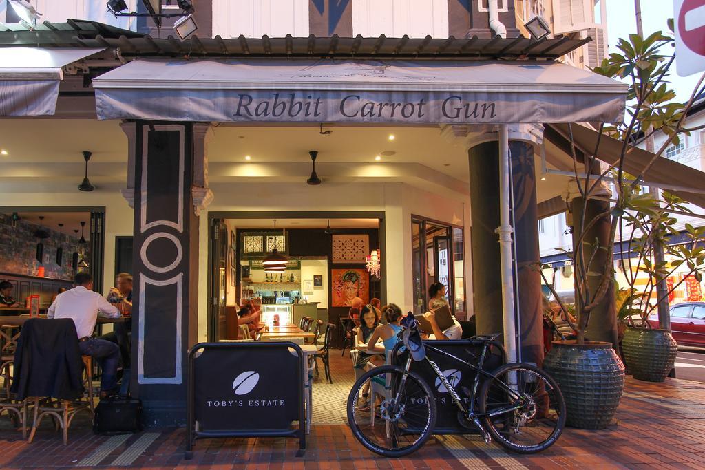 Rabbit Carrot Gun Aparthotel Singapura Exterior foto